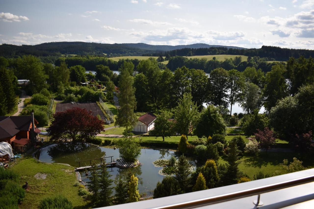 Apartmán Lipno Wellness - Frymburk C 402-403 Exteriér fotografie